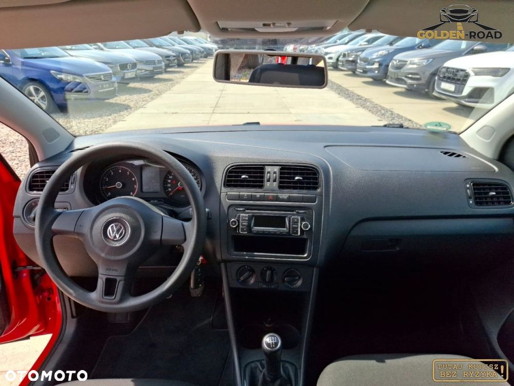 Volkswagen Polo - 12
