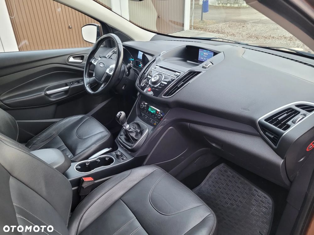 Ford Kuga 2.0 TDCi 4x4 Individual - 14