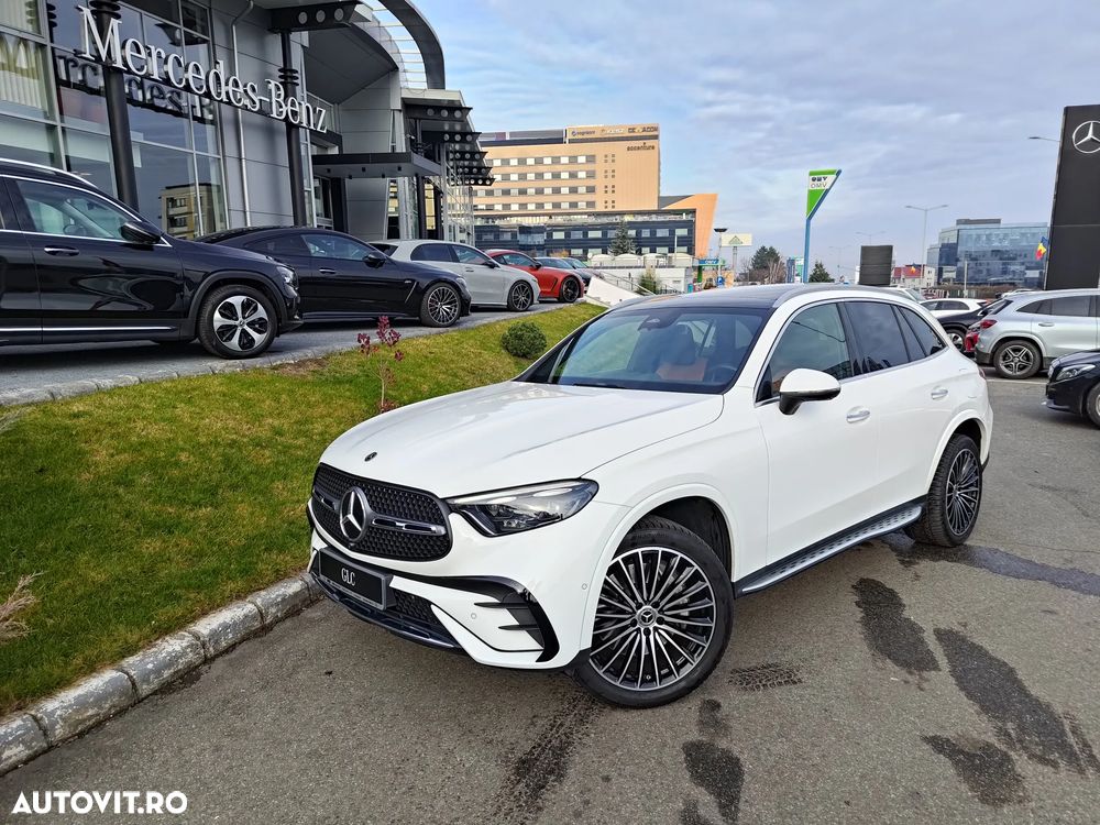 Mercedes-Benz GLC 300 e 4MATIC - 1