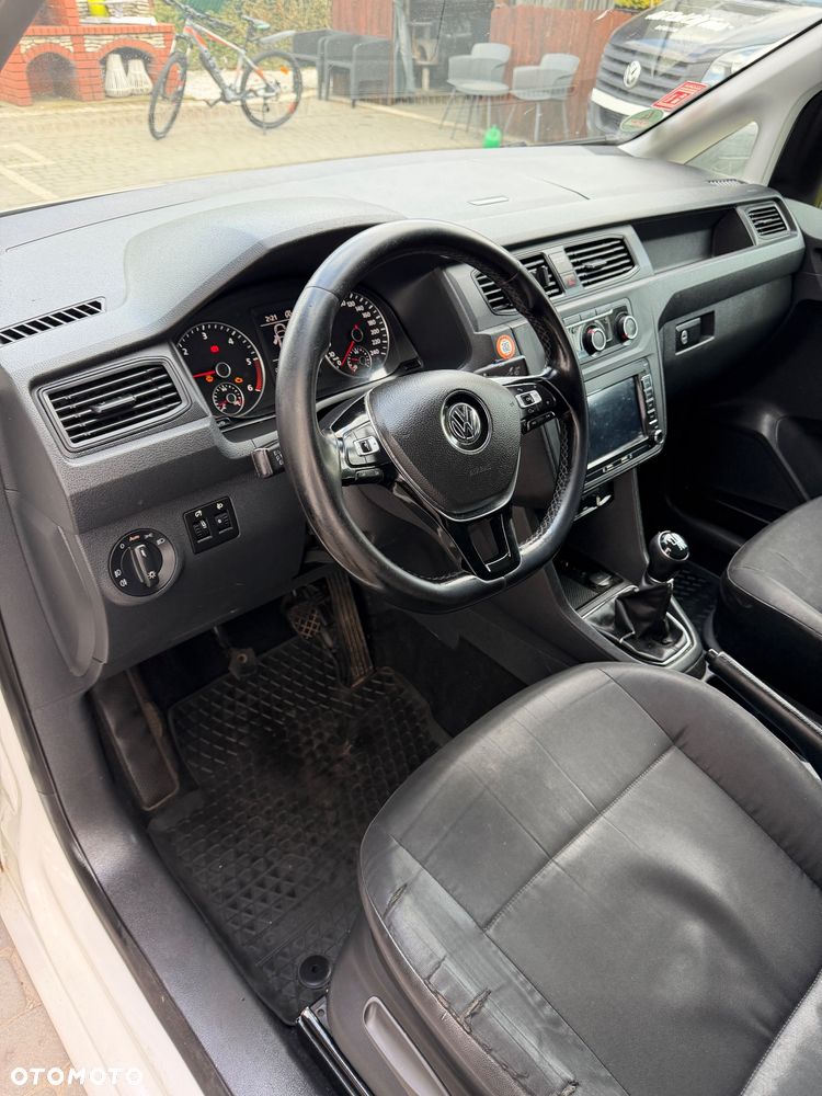 Volkswagen Caddy - 23
