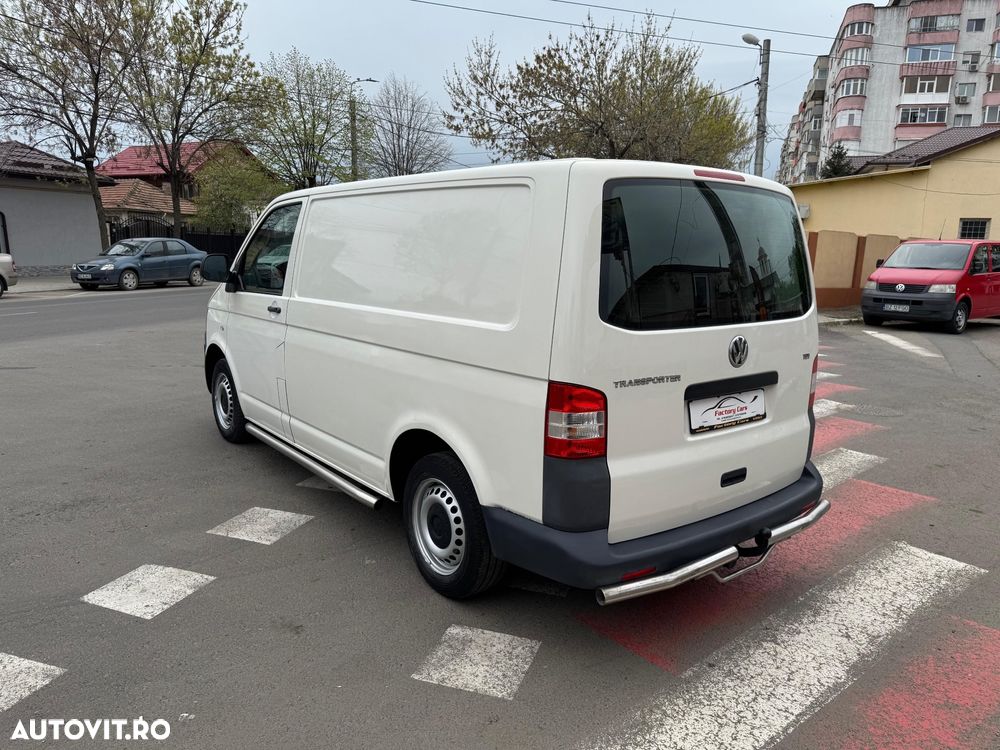 Volkswagen Transporter - 3