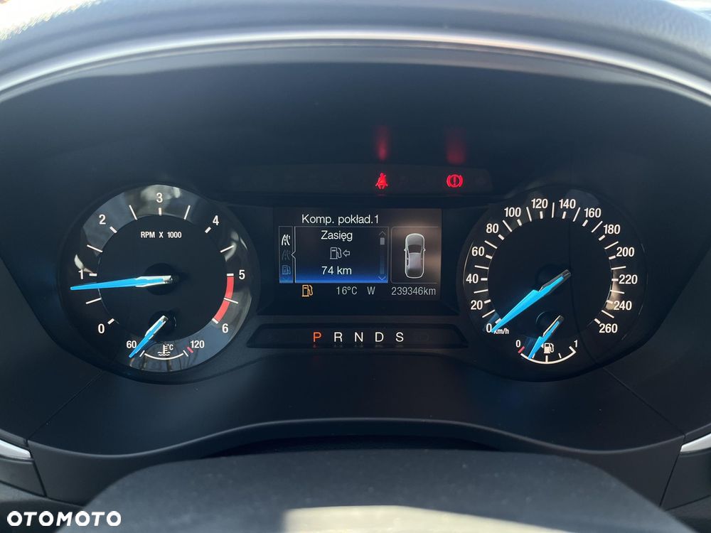 Ford Mondeo 2.0 TDCi Titanium PowerShift - 8