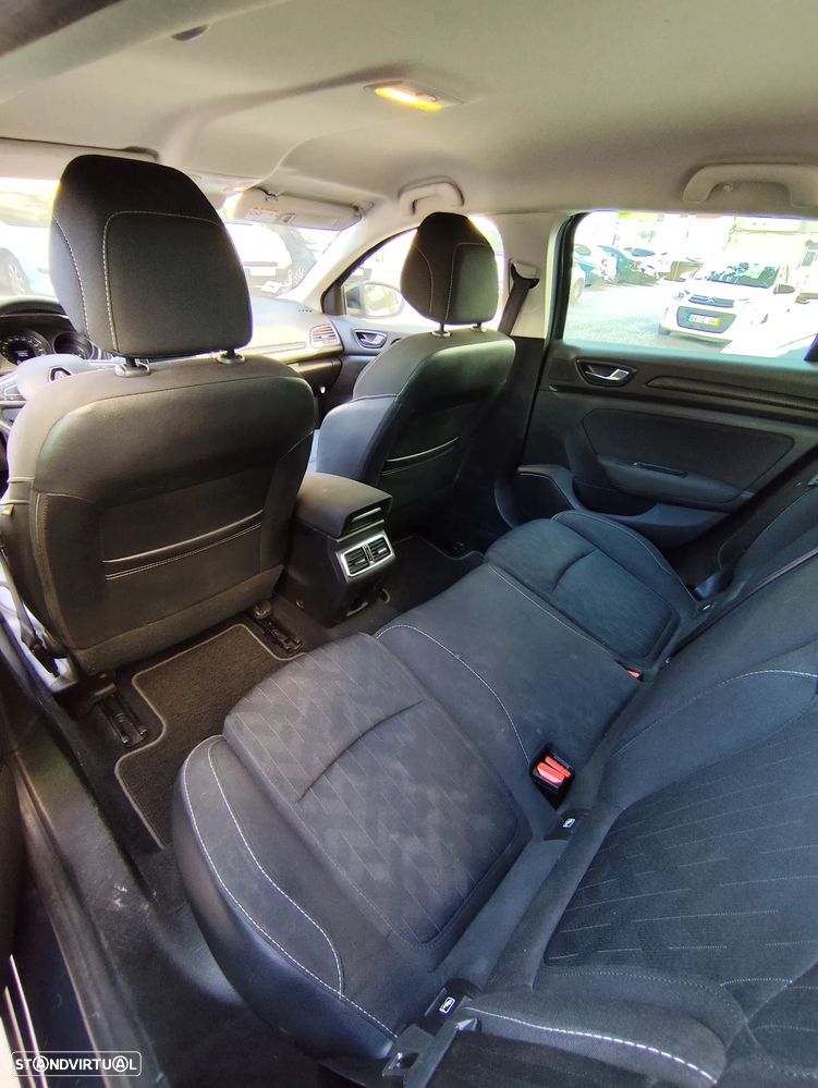 Renault Mégane Sport Tourer 1.5 dCi Limited - 27