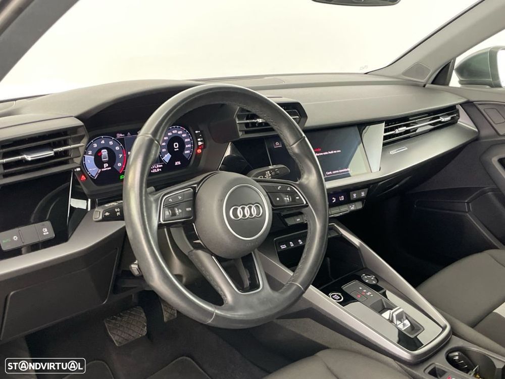 Audi A3 Limousine 30 TFSI S line S tronic - 15