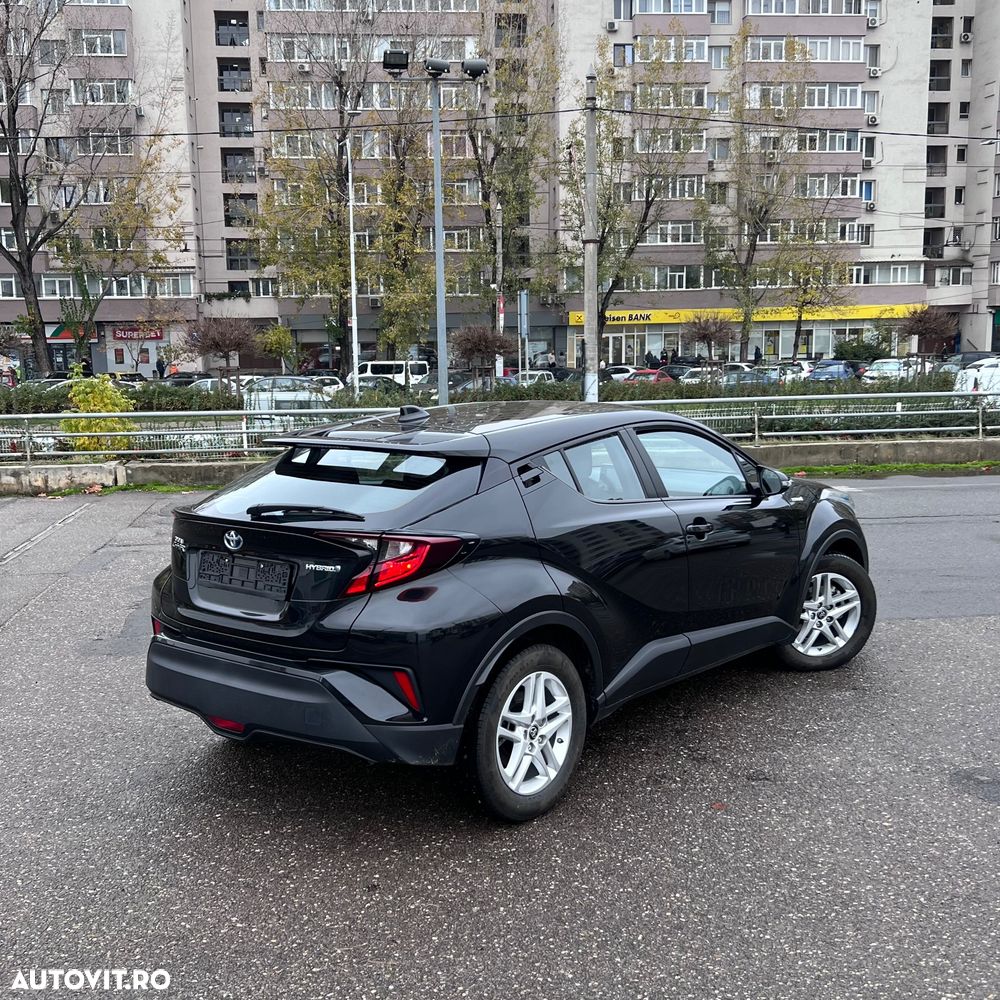 Toyota C-HR Hybrid Business-Edition - 12