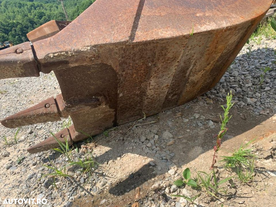 Cupa buldoexcavator Caterpillar - 5