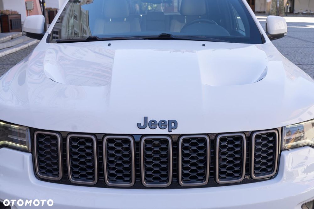 Jeep Grand Cherokee 3.6 V6 Pentastar 4WD Automatik Overland - 2