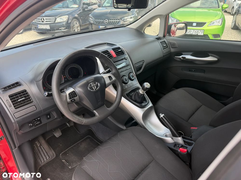 Toyota Auris 1.6 Active - 14