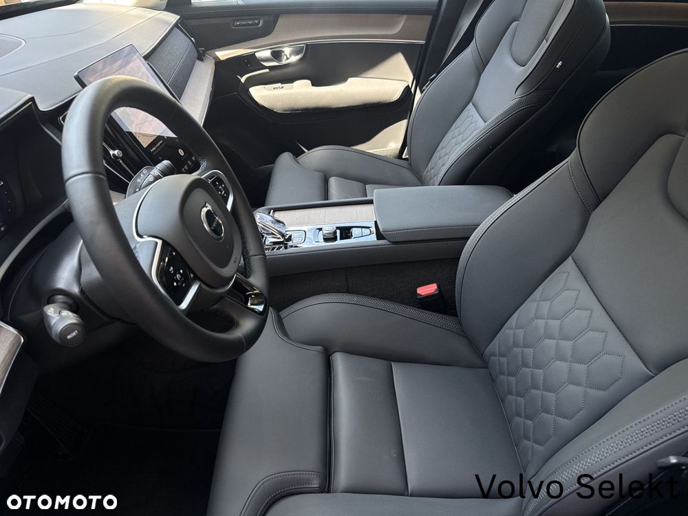 Volvo XC 90 - 21