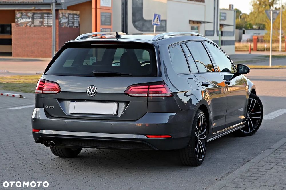 Volkswagen Golf GTD 2.0 TDI SCR DSG - 3