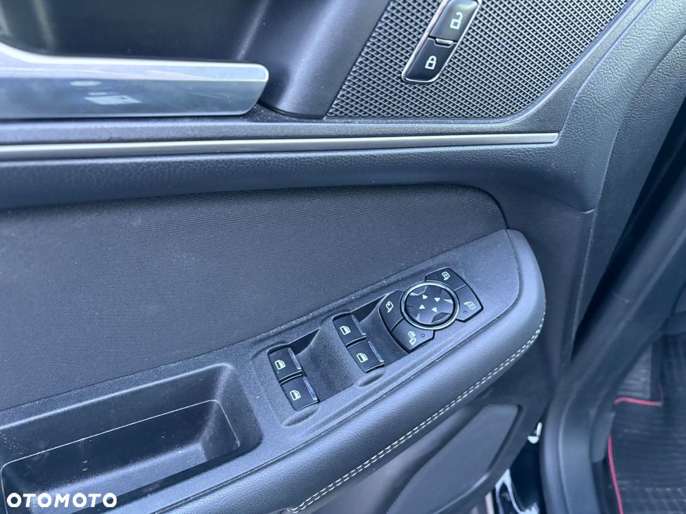 Ford Galaxy 2.0 TDCi Trend - 18