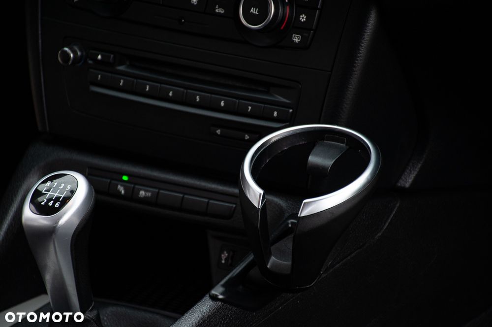 BMW X1 sDrive18i - 14