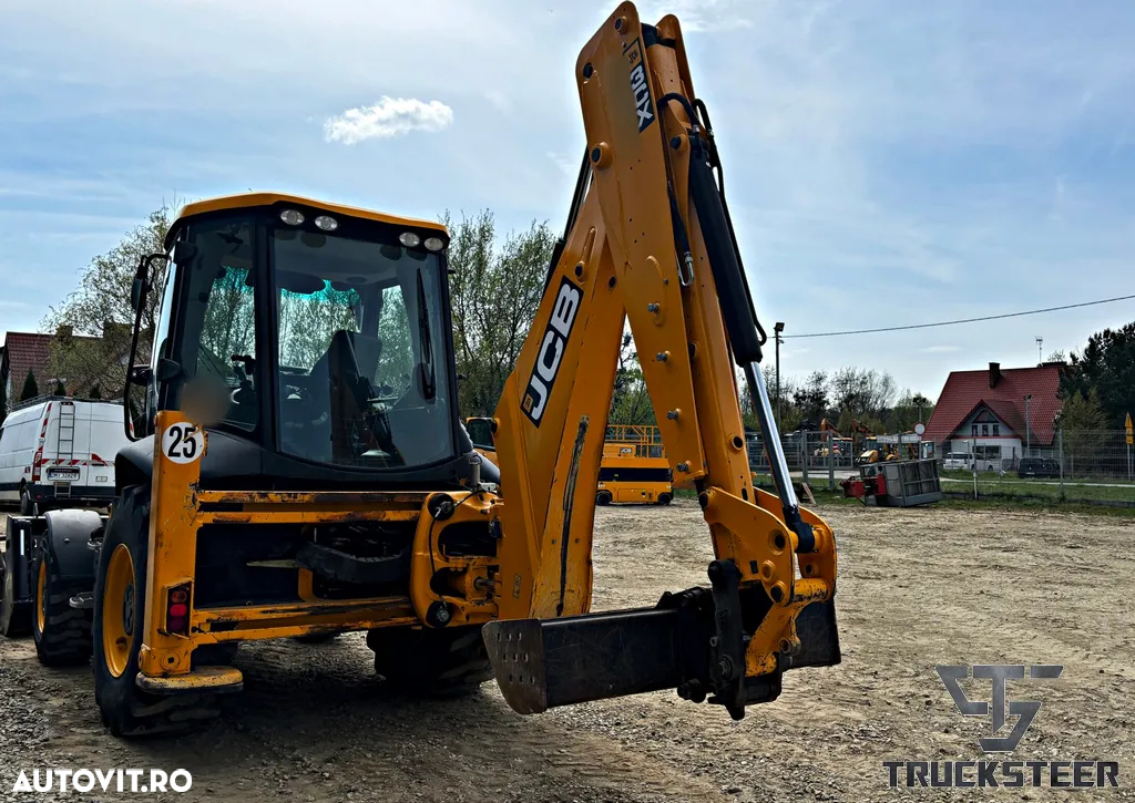 JCB 3CX - 10