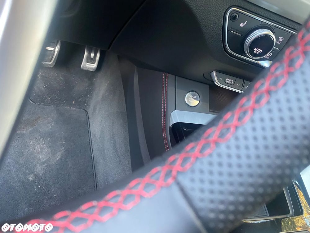 Audi Q5 Sportback - 30