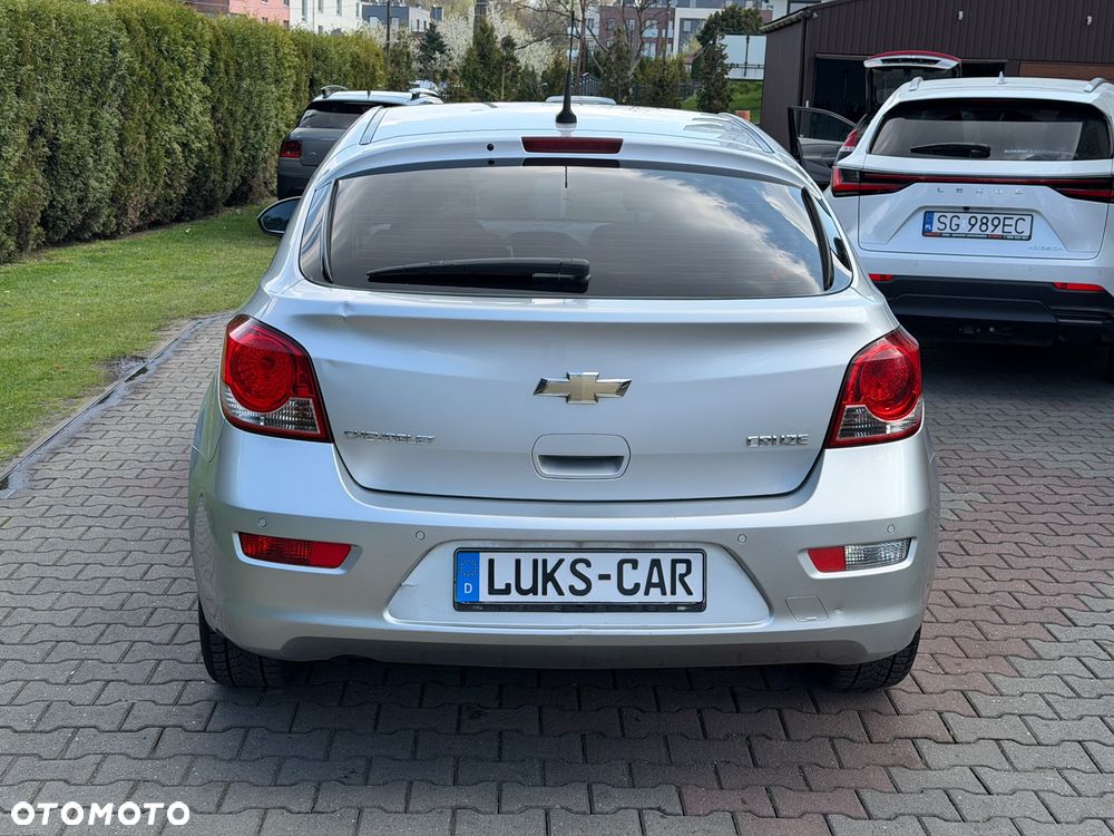 Chevrolet Cruze 1.8 LT+ - 4