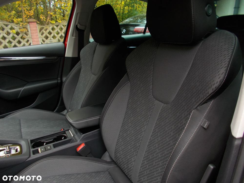 Skoda Octavia 2.0 TDI Style DSG - 5