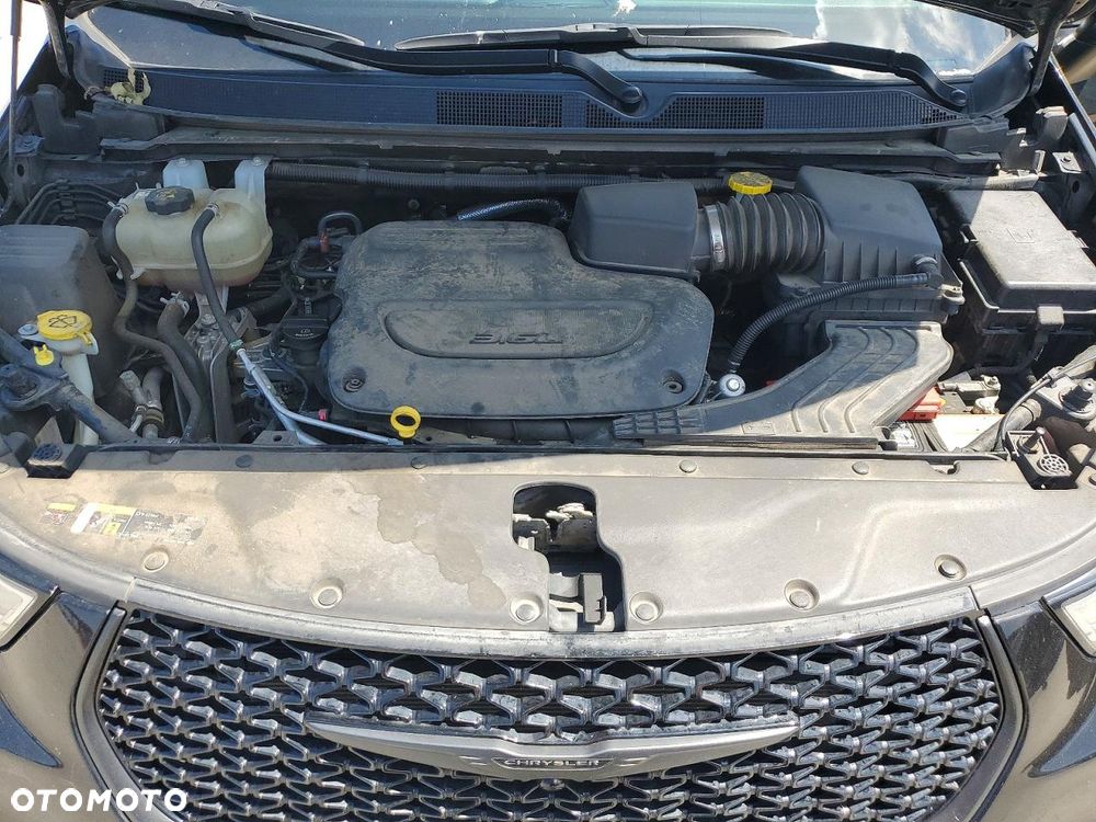 Chrysler Pacifica - 14