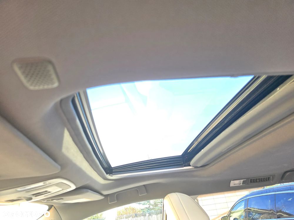 Toyota Sienna - 16