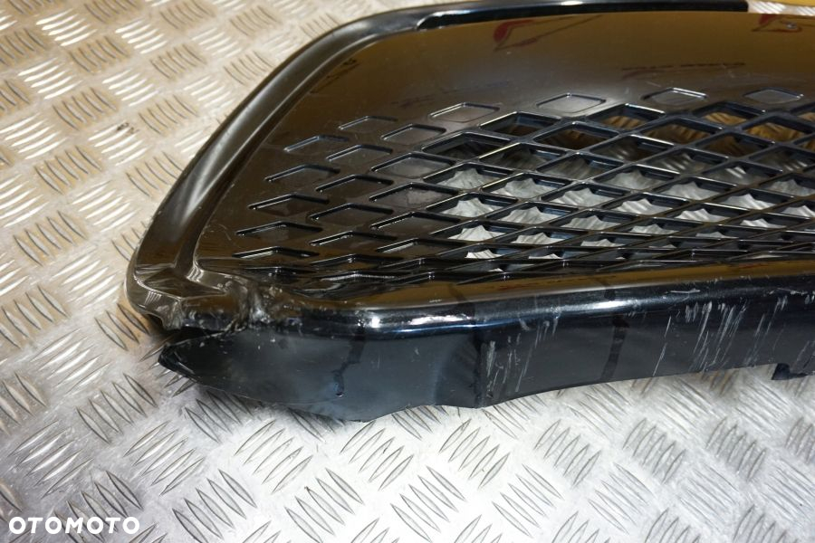 TOYOTA COROLLA 2017 - 2019 Atrapa Grill Przód USA - 3
