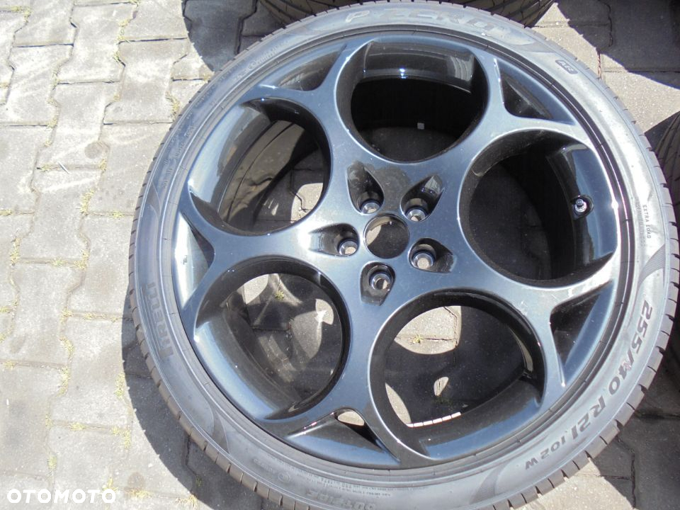 KOŁA KPL Z ALUFELGAMI alfa romeo pirelli p zero 255/40/r21 - 3