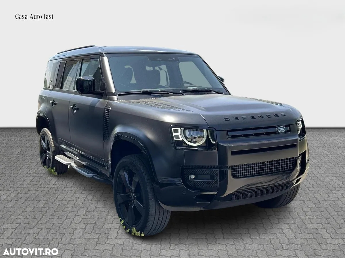 Land Rover Defender - 2