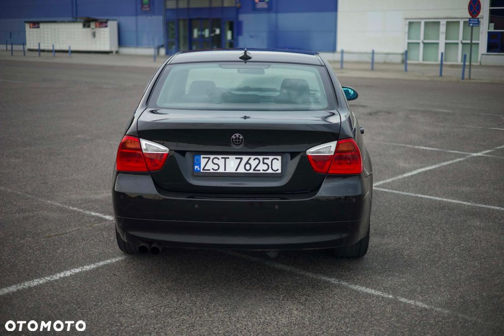 BMW Seria 3 325xi - 8