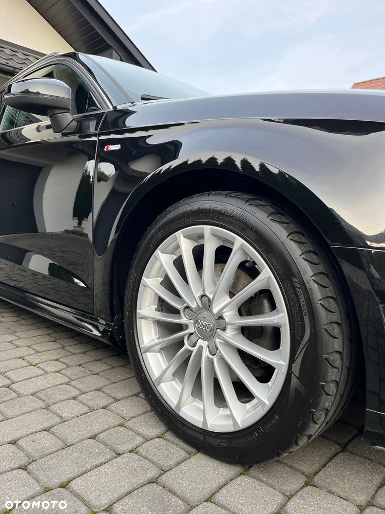 Audi A3 2.0 TDI S line Sportpaket - 17