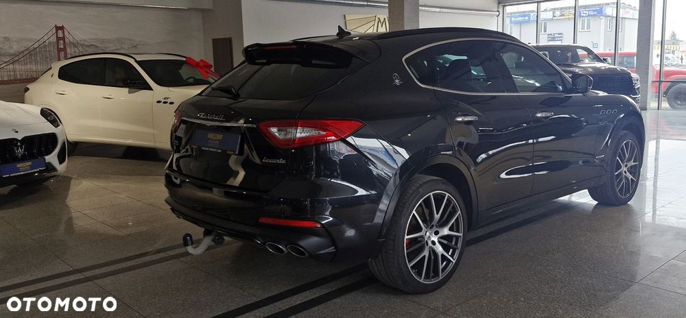 Maserati Levante S - 8