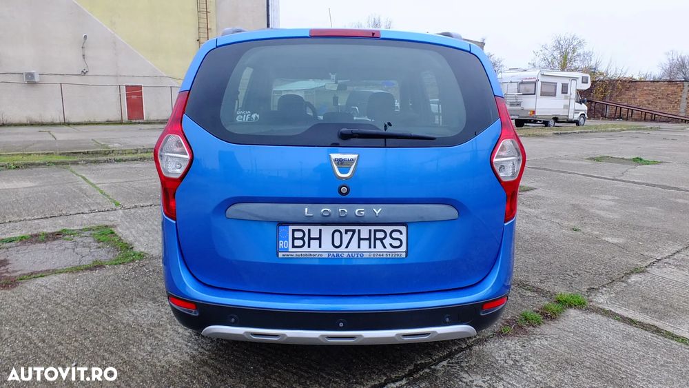 Dacia Lodgy TCe 115 Stepway - 5