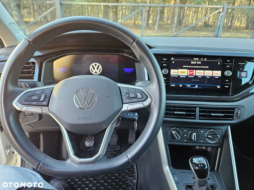 Volkswagen Polo 1.0 TSI Special Edition - 5