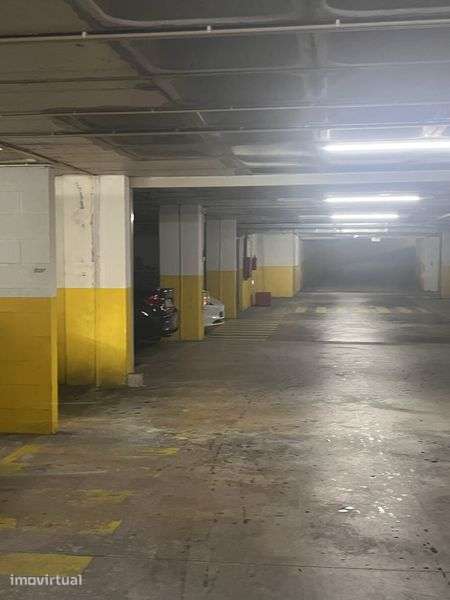 Lugar de Garagem - Grande imagem: 3/4