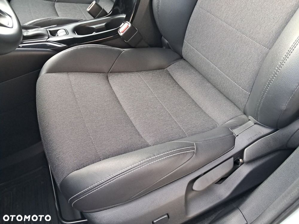 Toyota Corolla 1.8 Hybrid Style - 21