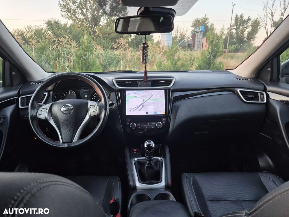Nissan Qashqai 1.6 DCI 4 x 4 DPF Start/Stop tekna - 12