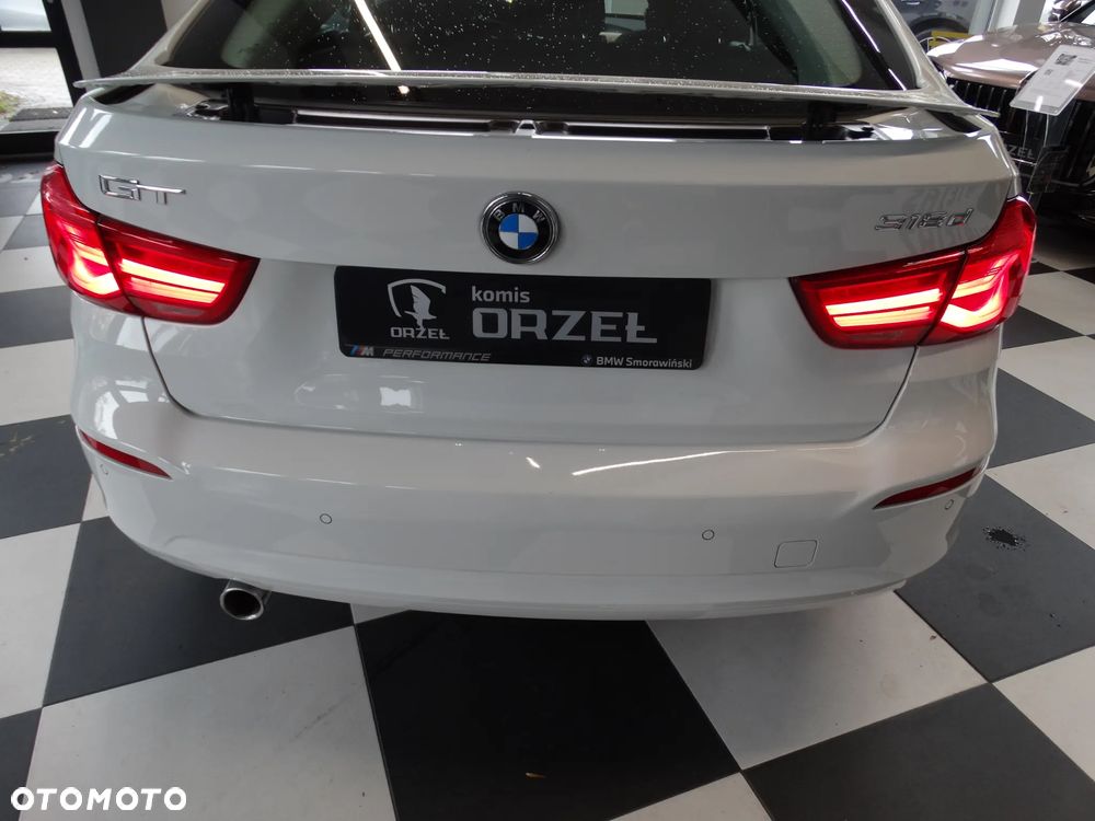 BMW Seria 3 318d Luxury Line - 21