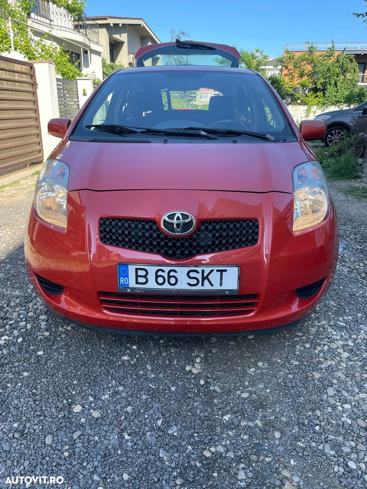 Toyota Yaris 1.0 Luna - 9