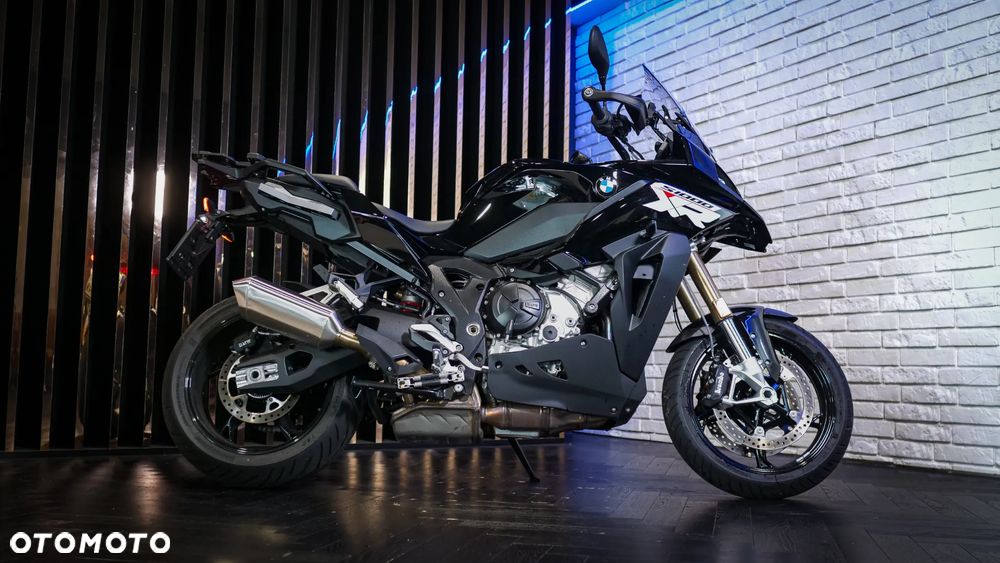 BMW S - 3