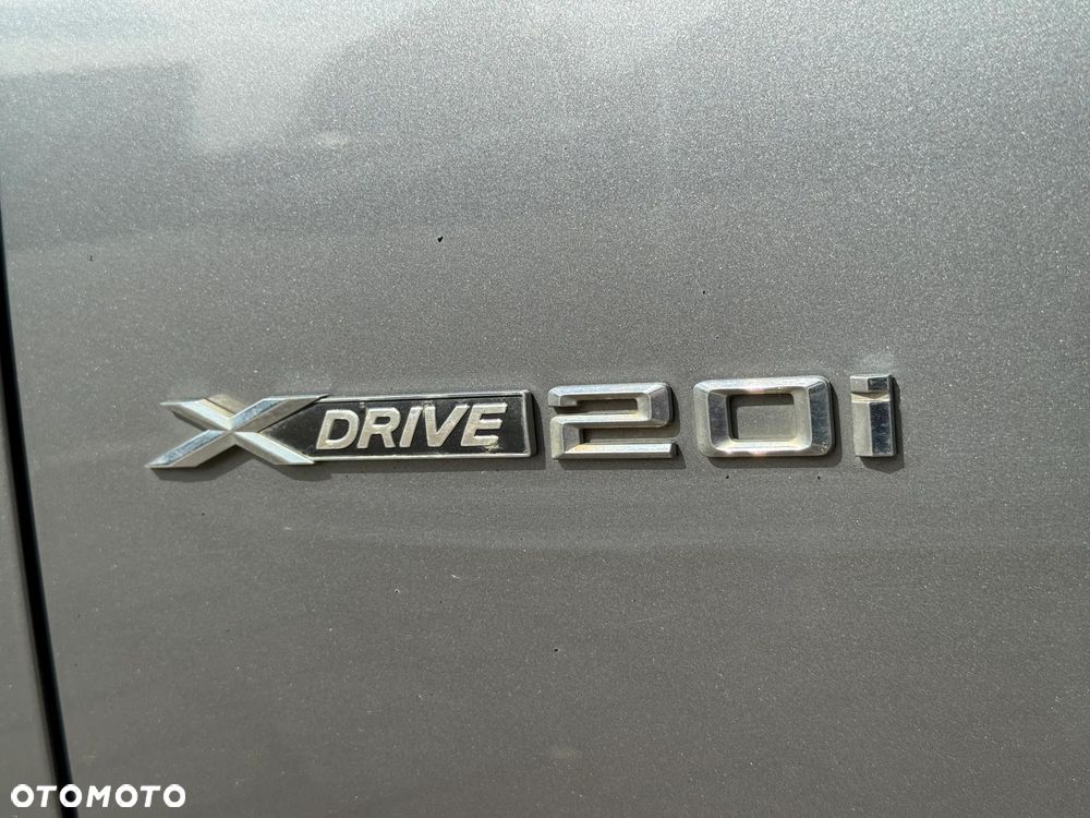 BMW X3 xDrive20i - 12