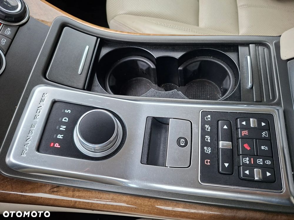 Land Rover Range Rover Sport - 17