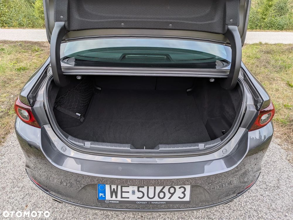 Mazda 3 - 10