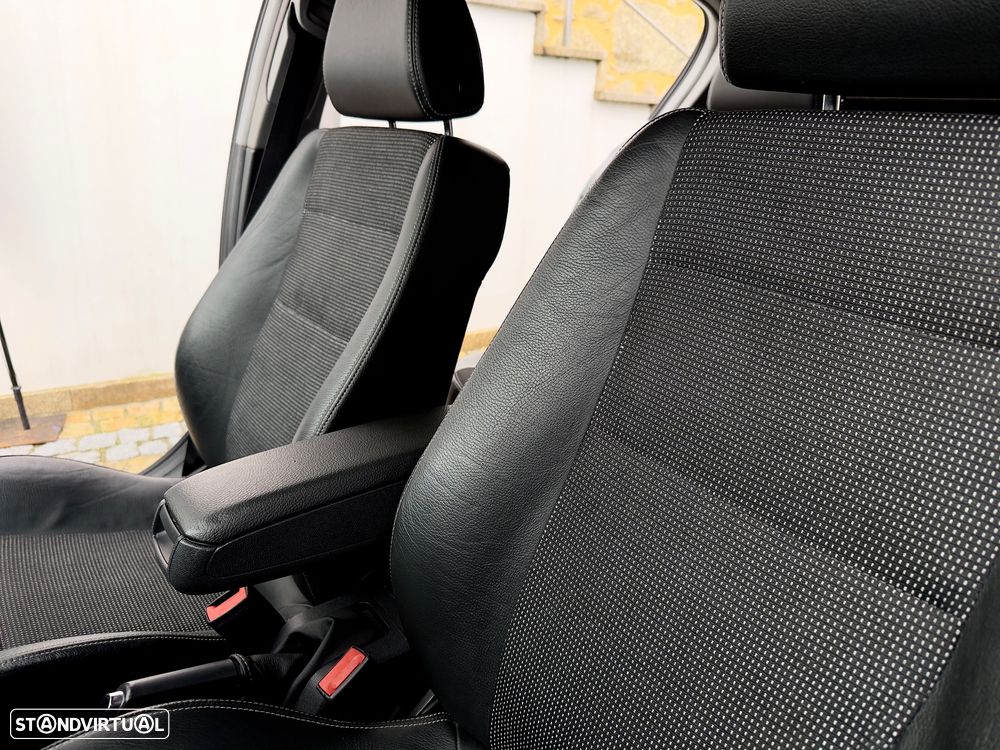 Opel Astra 1.3 CDTi Cosmo - 35