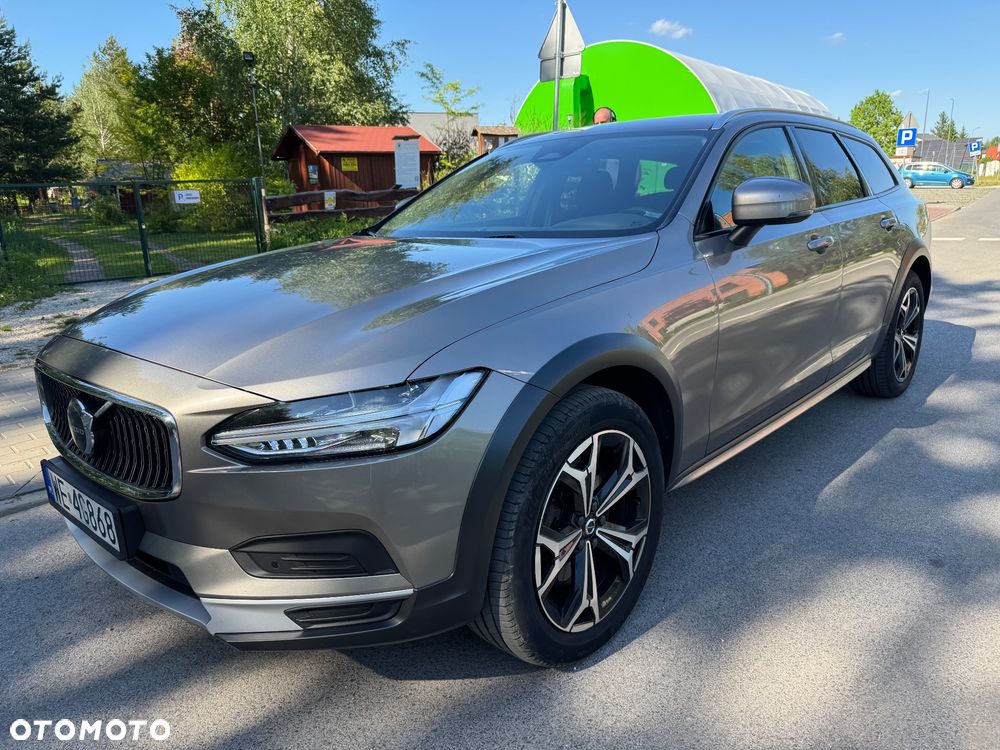 Volvo V90 Cross Country D5 SCR AWD Pro - 2