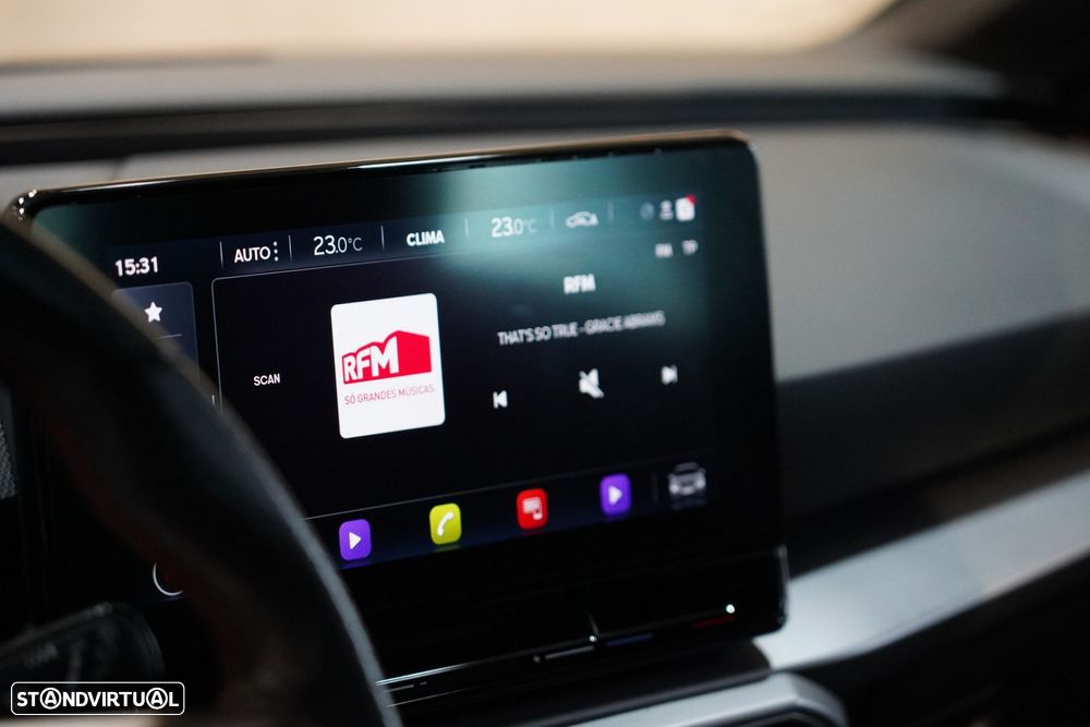 SEAT Leon ST 2.0 TDI FR - 11