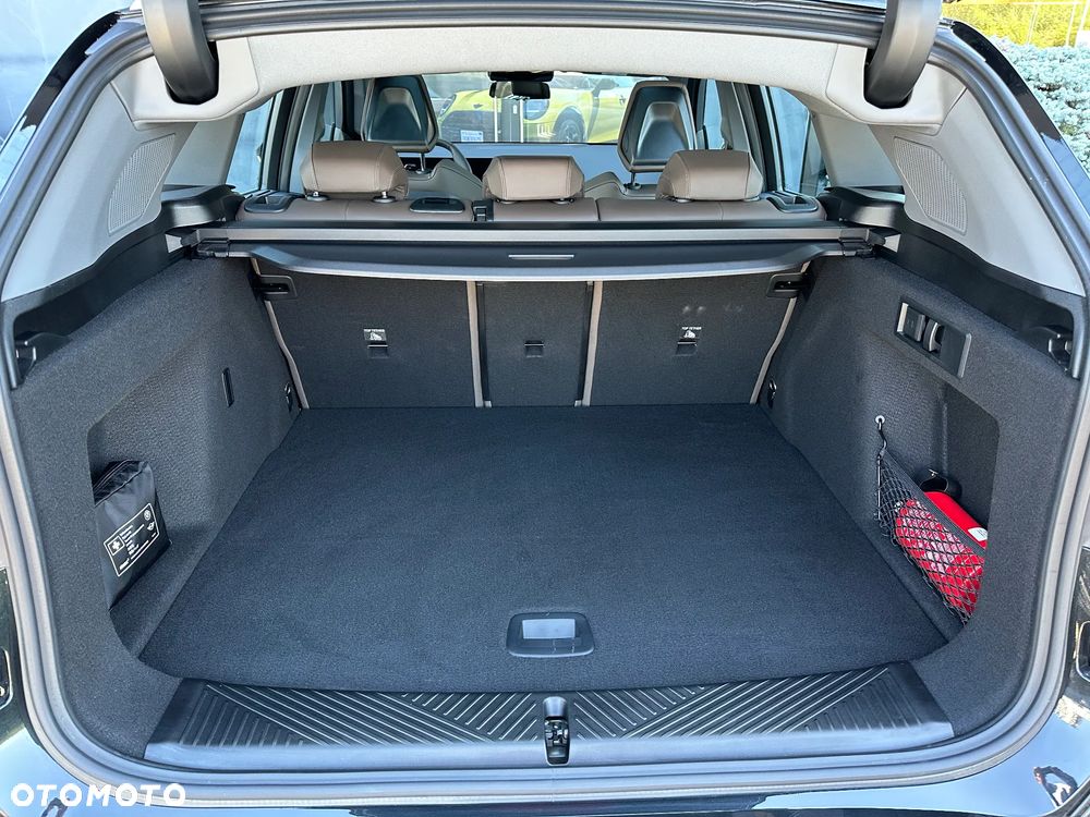 BMW X3 xDrive20i mHEV - 23