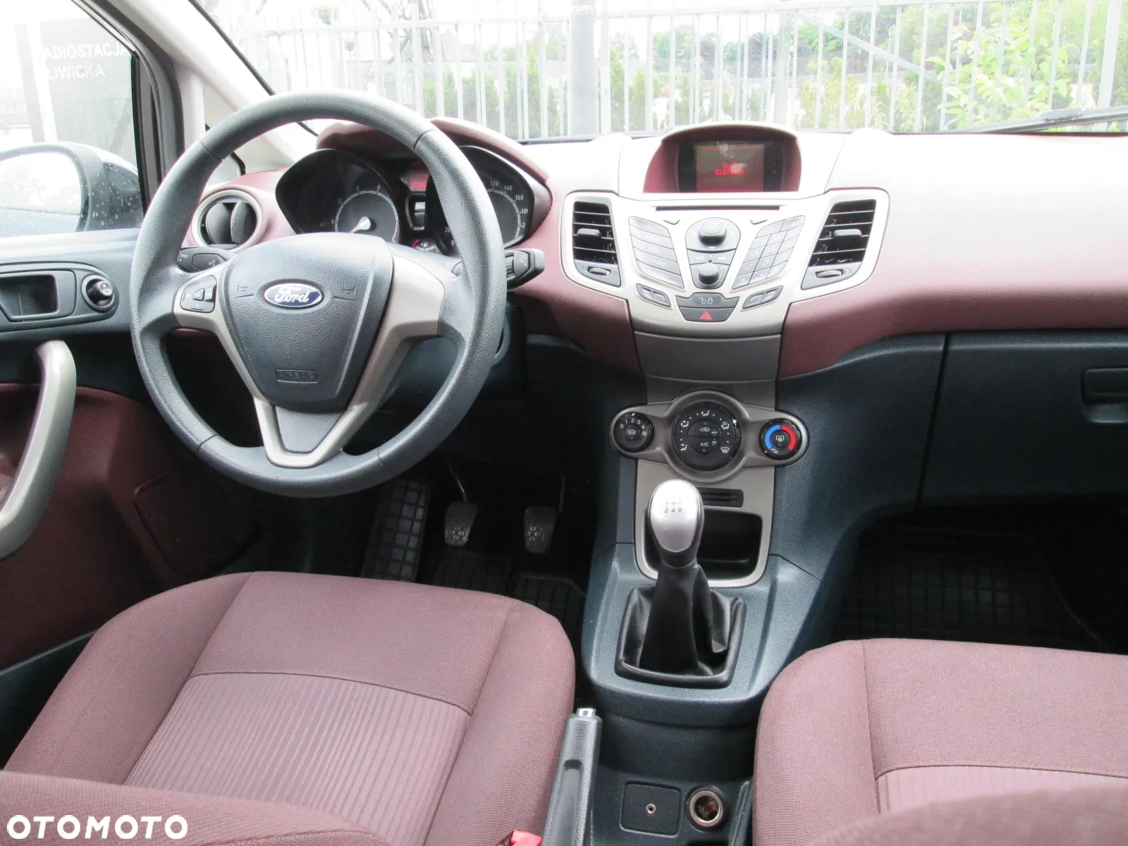 Ford Fiesta 1.25 Trend - 9