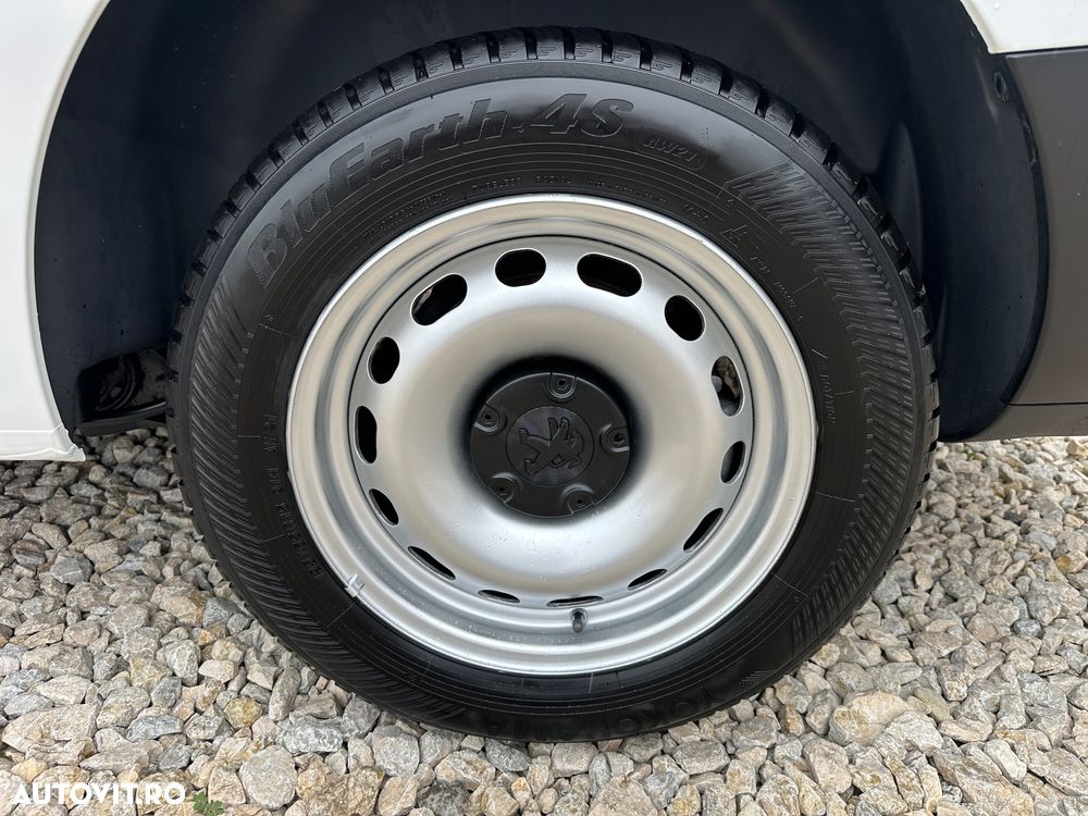 Peugeot Partner - 13