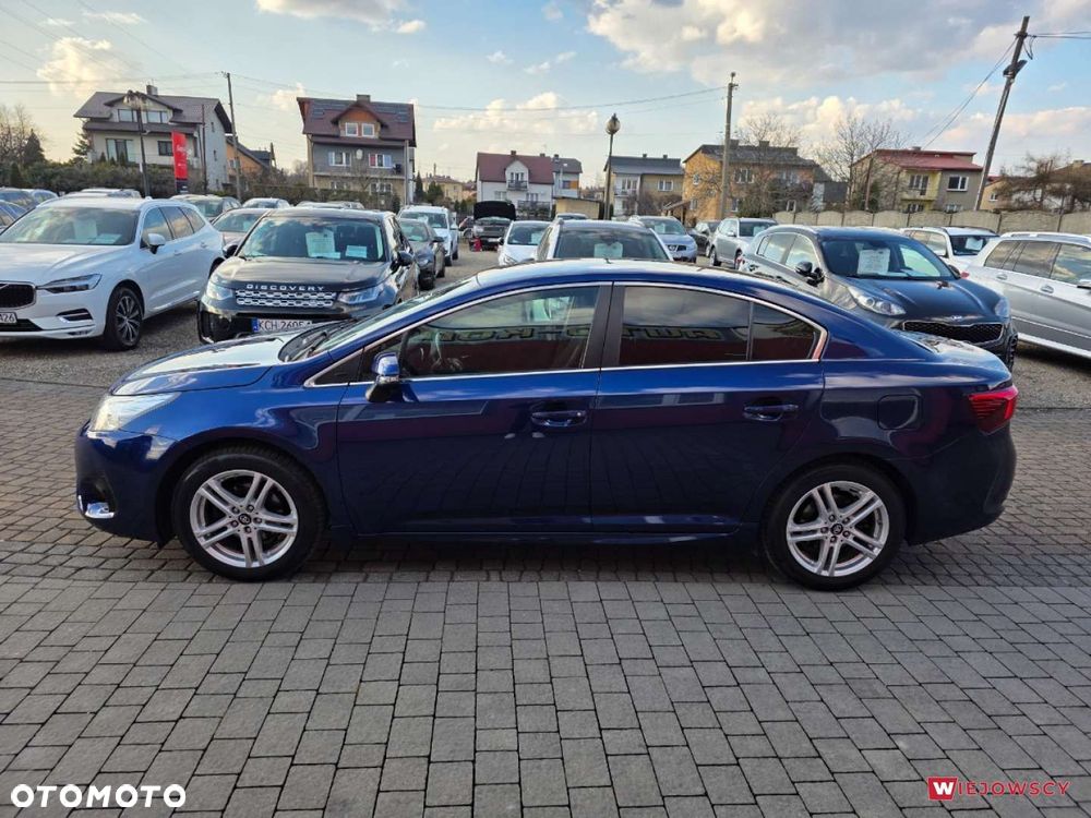 Toyota Avensis - 7