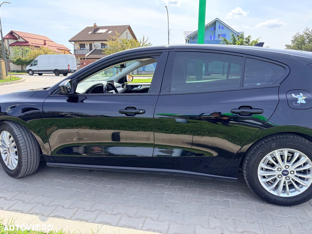 Ford Focus 1.5 EcoBlue Titanium Business - 5