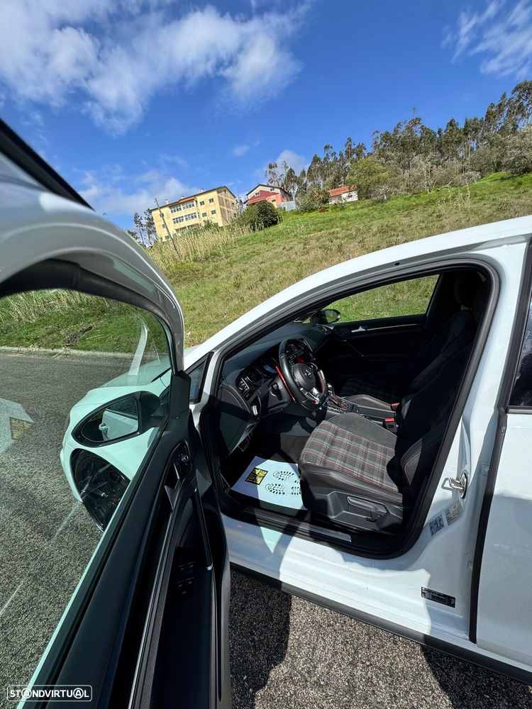 VW Golf GTI (BlueMotion ) DSG - 10