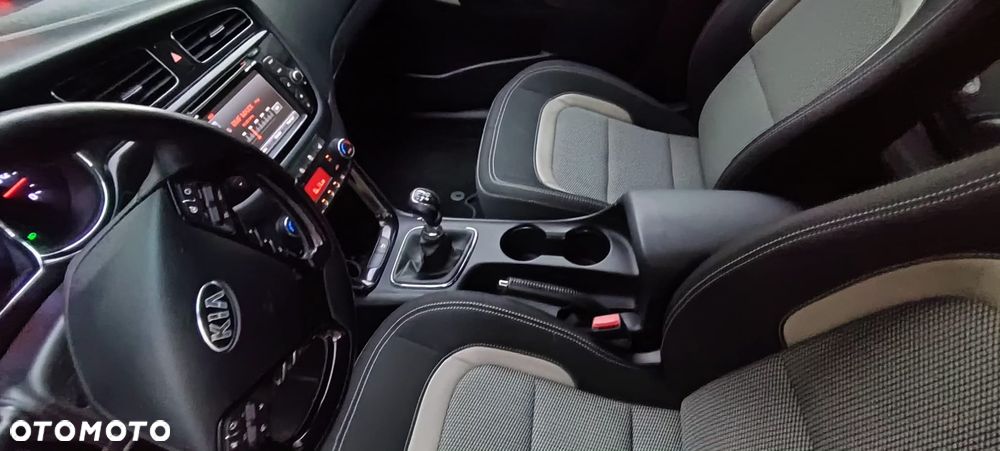 Kia Ceed 1.4 M - 17