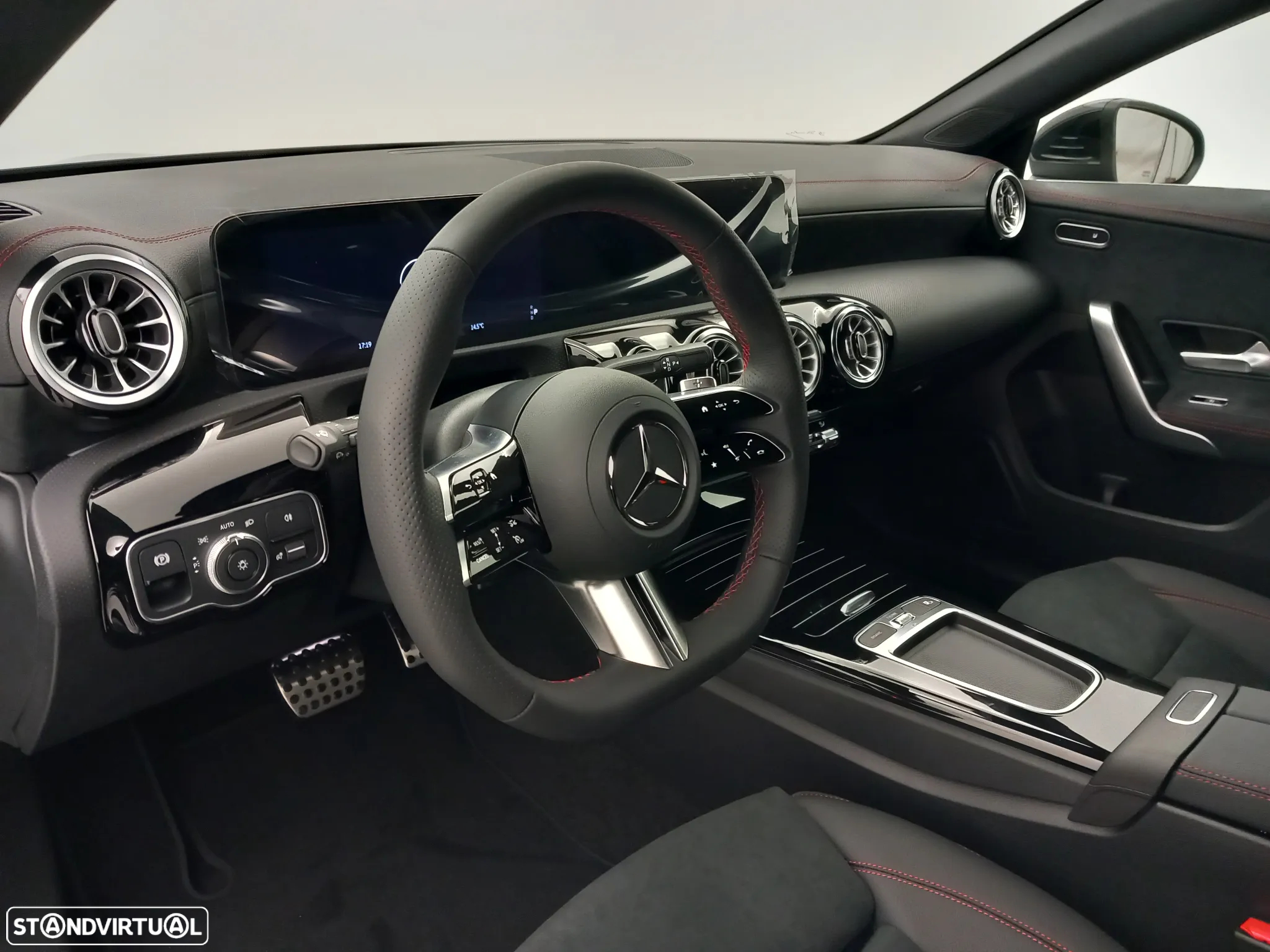 Mercedes-Benz CLA 250 e Shooting Brake AMG Line - 8